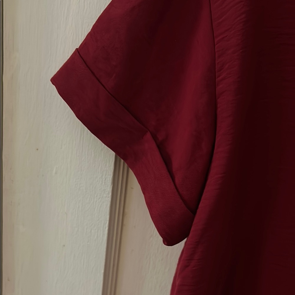 Entro Deep Red Blouse - Picture 4 of 10